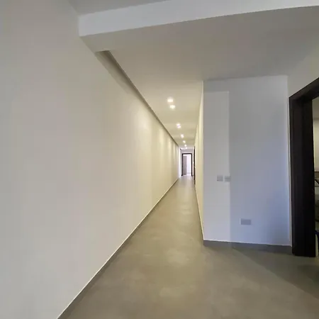 アパート An Immaculate 3 Bedroom In Gudja
